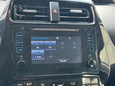 Used 2017 Toyota Prius Two image 20