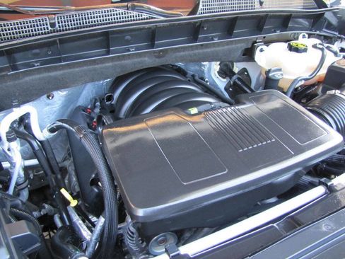 Used 2023 GMC Sierra 1500 AT4 w/ Technology Package image 40