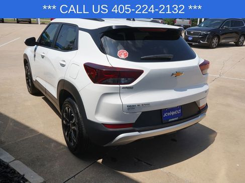 Used 2023 Chevrolet TrailBlazer LT w/ Convenience Package AWD/4WD image 13