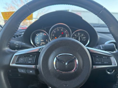 Used 2018 MAZDA MX-5 Miata RF Grand Touring image 6