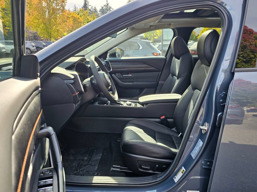 New 2026 MAZDA CX-50 AWD 2.5 Hybrid w/ Cargo Package image 25