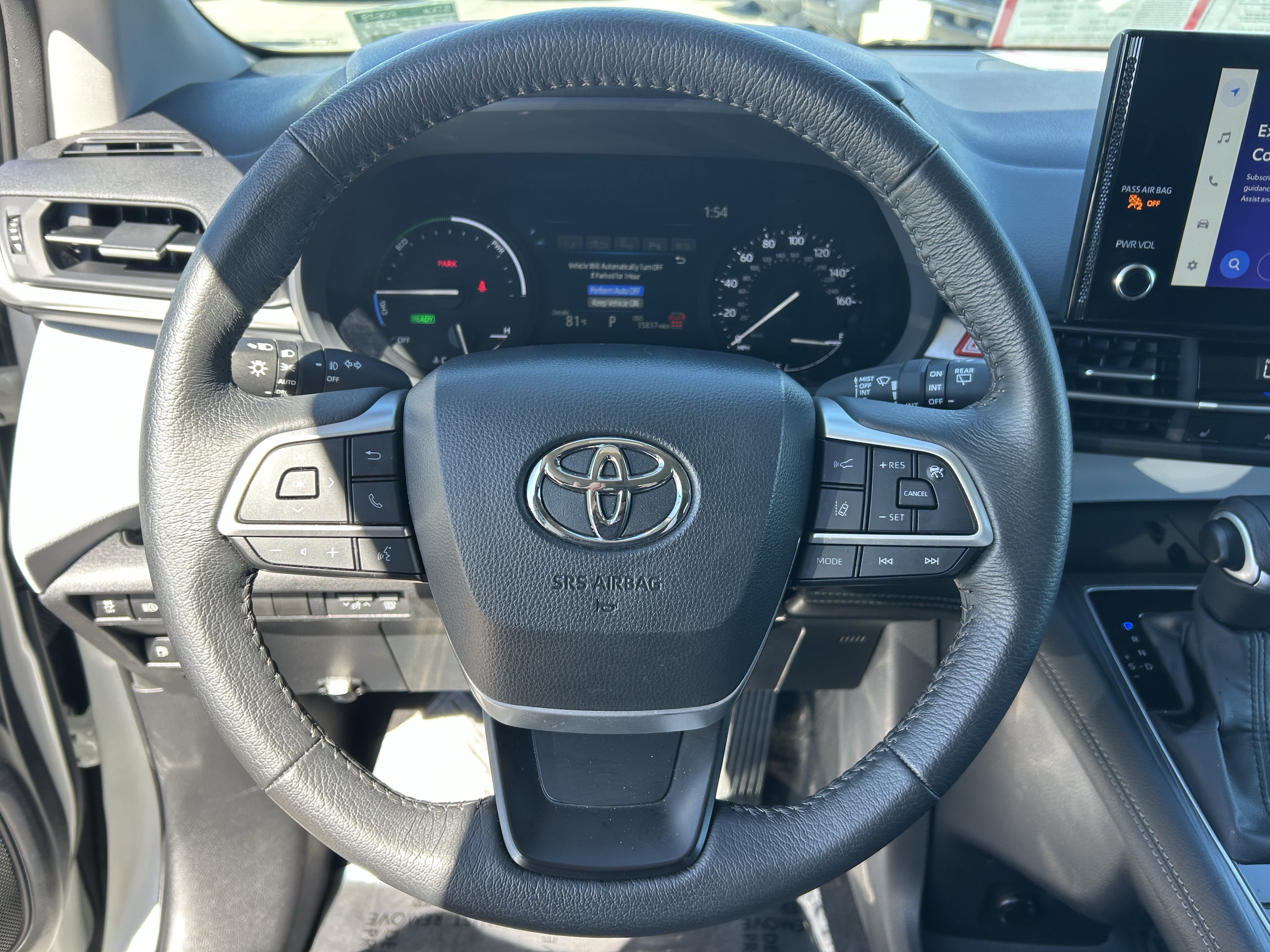 Certified 2026 Toyota Sienna XLE FWD image 25