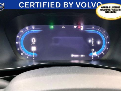 Used 2023 Volvo XC40 B5 Ultimate w/ Protection Package Premier image 28