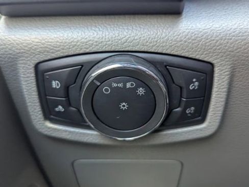 Used 2017 Ford F150 XL w/ XL Power Equipment Group AWD/4WD image 28