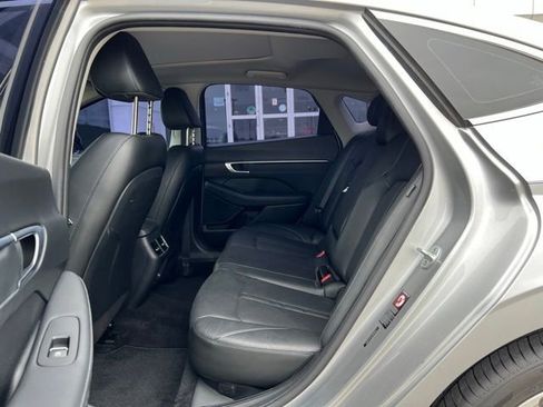 Used 2020 Hyundai Sonata Limited FWD image 21