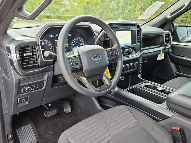 Used 2022 Ford F150 XL w/ STX Appearance Package RWD image 10