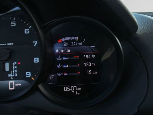 Used 2015 Porsche Boxster image 26