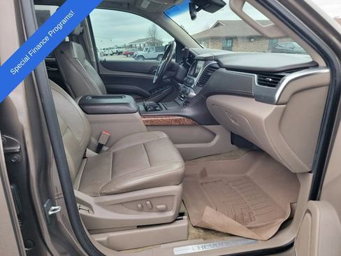 Used 2016 Chevrolet Suburban LTZ image 27