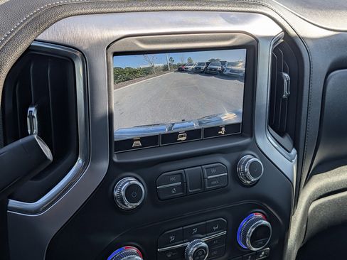 Used 2021 GMC Sierra 1500 SLT w/ SLT Premium Plus Package AWD/4WD image 29