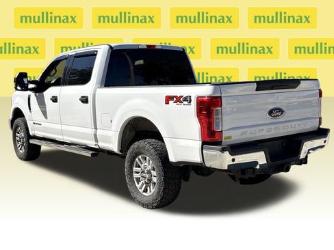 Used 2018 Ford F250 XLT w/ XLT Value Package image 9