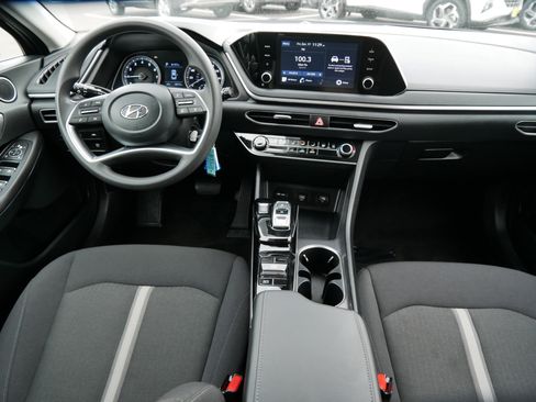 Certified 2023 Hyundai Sonata SE w/ Cargo Package image 10