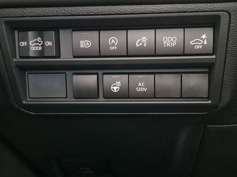 New 2026 Toyota Tundra Platinum AWD/4WD image 16