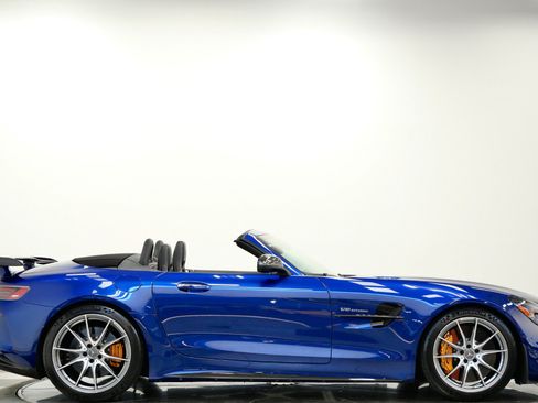 Used 2020 Mercedes-Benz AMG GT R image 65