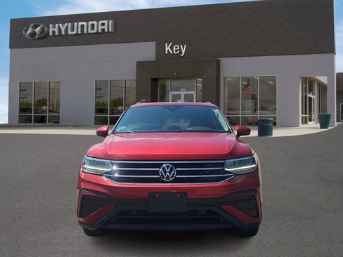 Used 2022 Volkswagen Tiguan SE AWD/4WD image 8