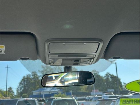 Used 2017 Honda Pilot LX image 19