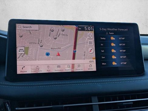 Used 2025 INFINITI QX60 Luxe FWD image 13