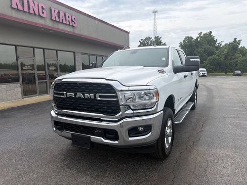 Used 2024 RAM 2500 Big Horn w/ Bed Utility Group AWD/4WD image 2