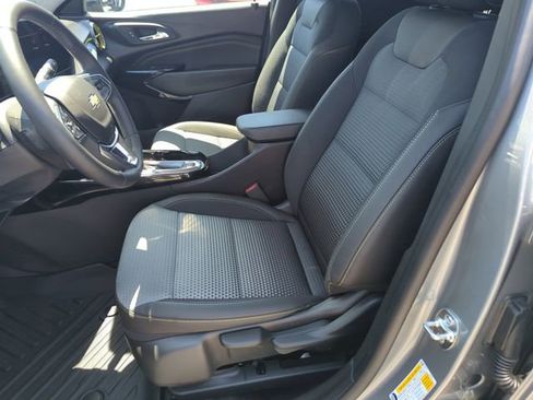 Used 2026 Chevrolet Trax LT w/ Driver Confidence Package image 11