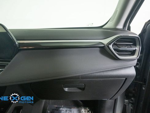 Used 2026 Chevrolet TrailBlazer LT AWD/4WD image 41