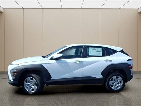 New 2026 Hyundai Kona SE AWD/4WD image 5