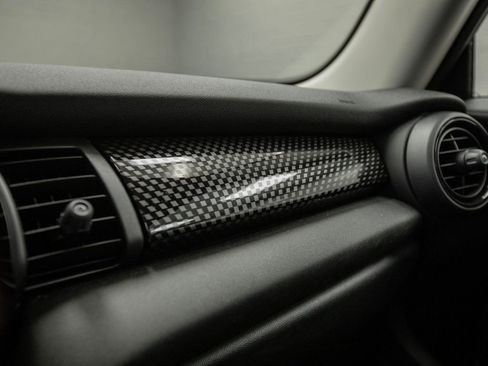 Used 2017 MINI Cooper S image 25