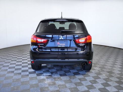 Used 2014 Mitsubishi Outlander Sport SE AWD/4WD image 7
