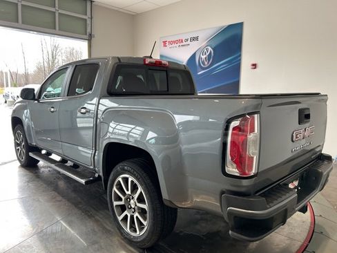 Used 2022 GMC Canyon Denali image 5