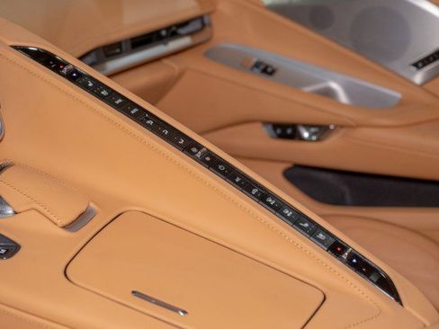 Used 2023 Chevrolet Corvette Stingray Premium Cpe w/ Z51 Performance Package image 17