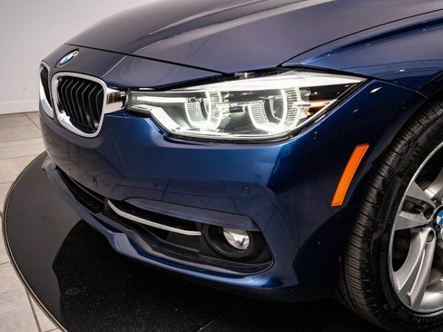 Used 2016 BMW 328i xDrive Wagon AWD/4WD image 3
