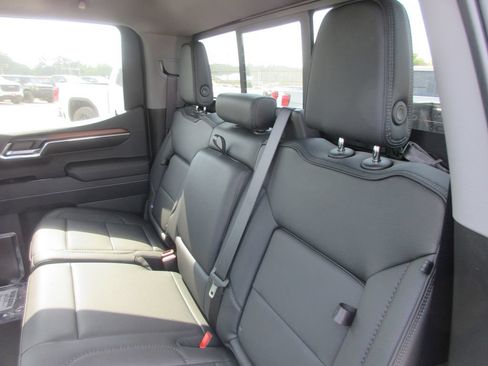 New 2026 GMC Sierra 1500 Denali w/ Denali Reserve Package AWD/4WD image 16