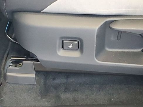 New 2025 Toyota Tacoma TRD Off-Road image 29