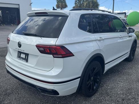 Used 2023 Volkswagen Tiguan SE R-Line FWD image 5