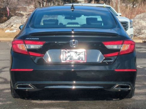 Used 2022 Honda Accord Sport image 7
