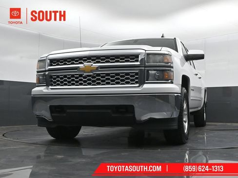 Used 2015 Chevrolet Silverado 1500 LT AWD/4WD image 36