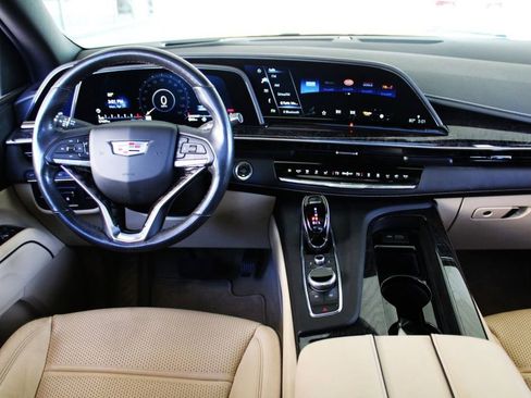Used 2021 Cadillac Escalade Premium Luxury w/ Driver Assist Tech Package AWD/4WD image 14