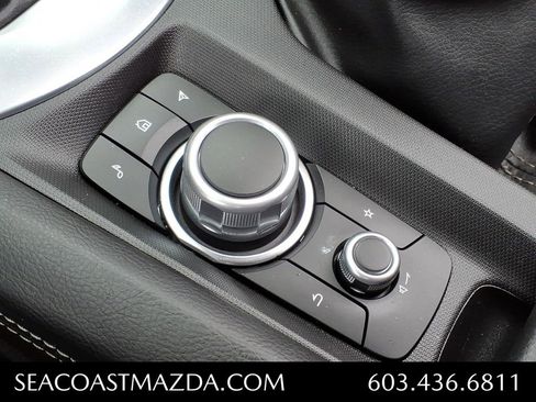 Certified 2024 MAZDA MX-5 Miata Club RWD image 12