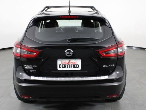 Certified 2022 Nissan Rogue Sport SL image 10