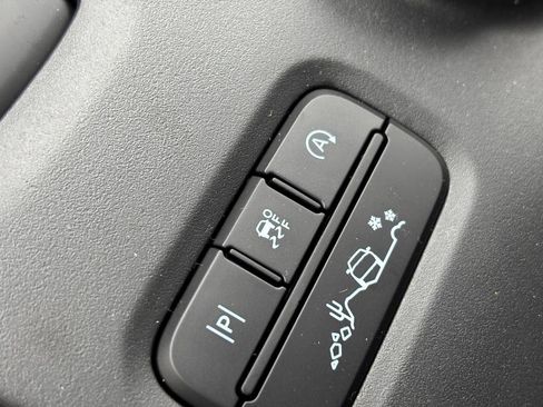 New 2025 Ford Ranger Raptor image 23