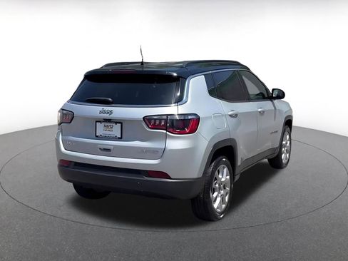 Used 2025 Jeep Compass Limited AWD/4WD image 15