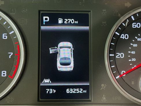 Used 2022 Kia K5 LX image 15