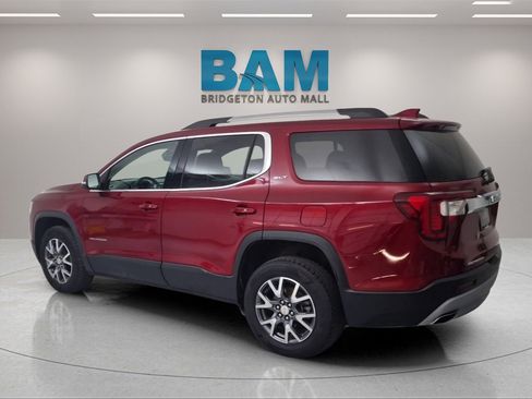 Certified 2023 GMC Acadia SLT image 5