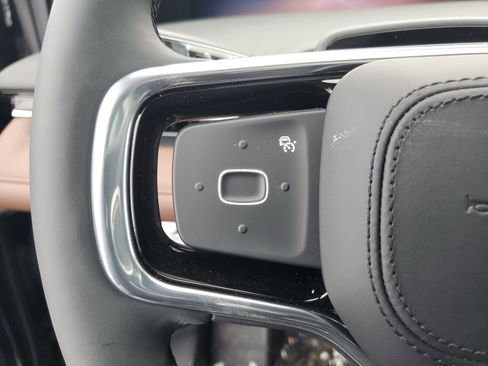 New 2026 Lincoln Nautilus Reserve w/ Jet Appearance Package image 17