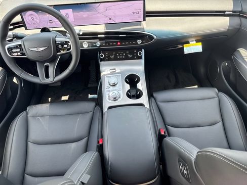 New 2026 Genesis GV70 2.5T Select AWD/4WD image 23