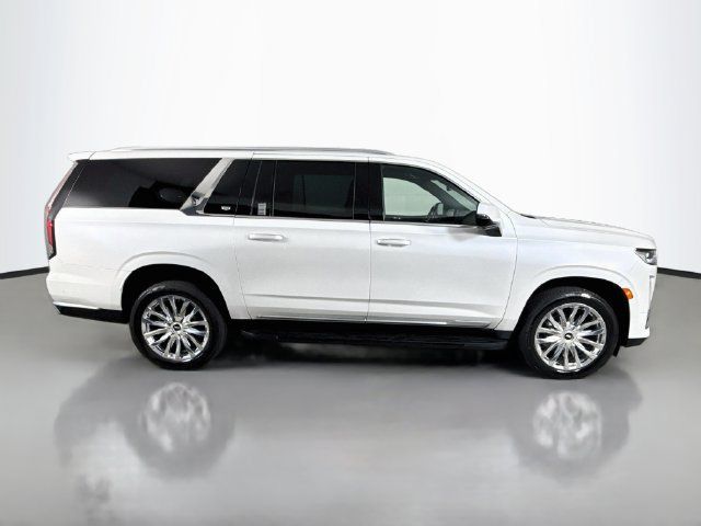 Used 2023 Cadillac Escalade ESV Premium Luxury AWD/4WD image 11