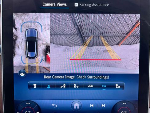 Used 2024 Mercedes-Benz GLC 300 4MATIC image 17