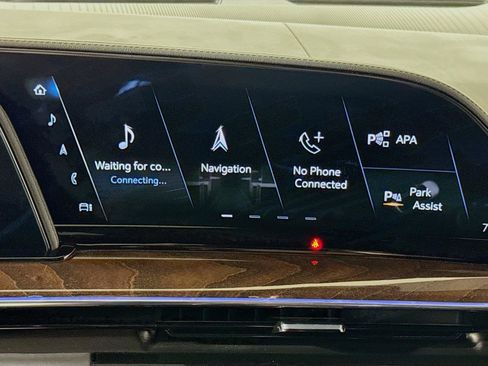 Used 2022 Cadillac Escalade Sport Platinum w/ LPO, ONYX Package RWD image 13