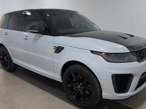 Used 2022 Land Rover Range Rover Sport SVR Carbon Edition AWD/4WD image 2