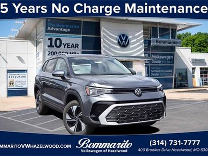New 2025 Volkswagen Taos SE