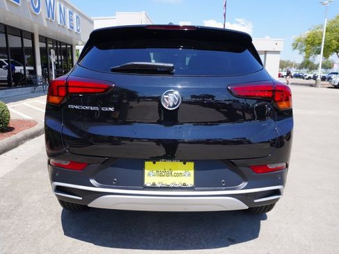 Used 2022 Buick Encore GX Select w/ Advanced Technology Package image 5