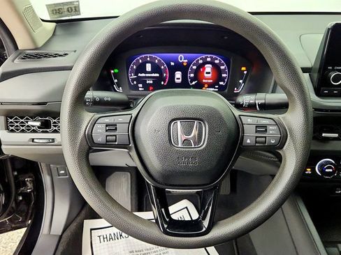 Used 2025 Honda Accord SE image 14